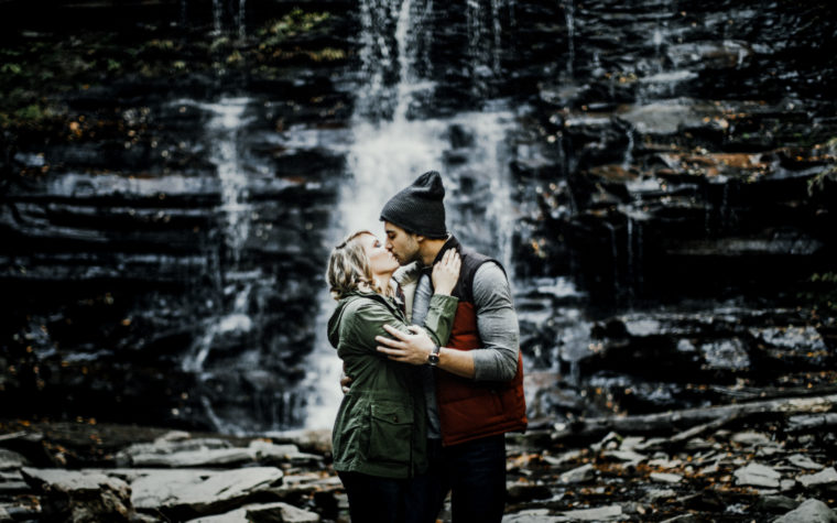 twisted-oaks-studio-ricketts-glen-engagement-0007
