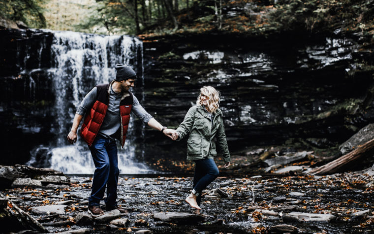twisted-oaks-studio-ricketts-glen-engagement-0018