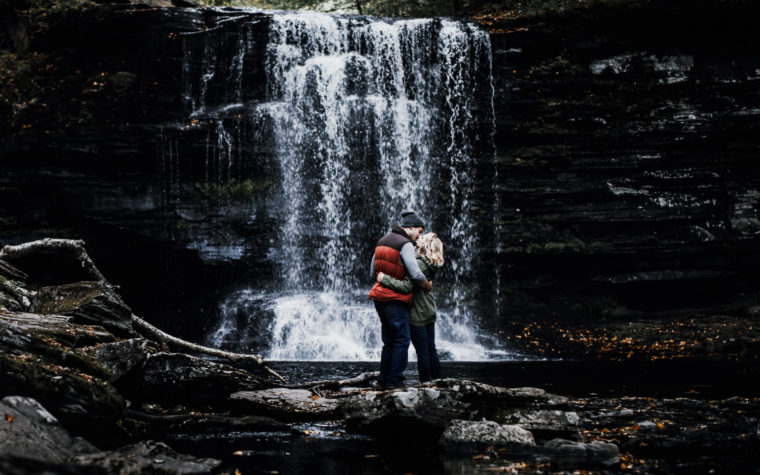 twisted-oaks-studio-ricketts-glen-engagement-0020