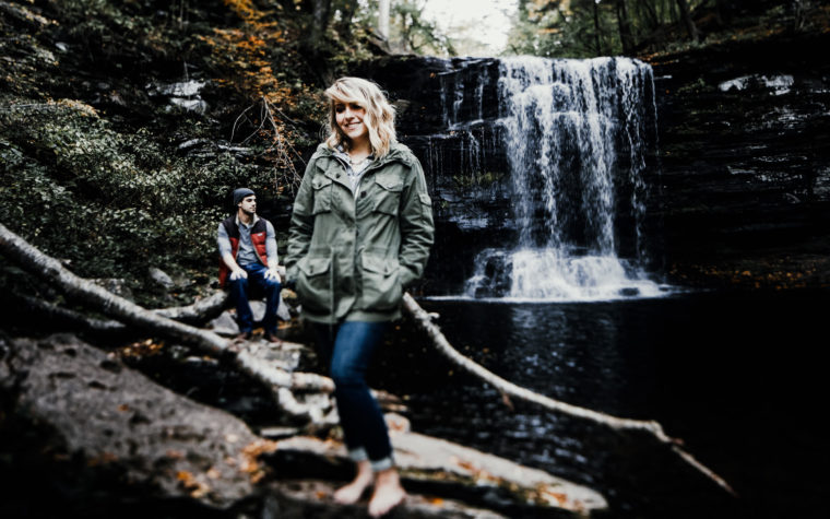 twisted-oaks-studio-ricketts-glen-engagement-0025